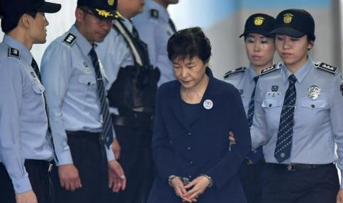 <b>再次收监？无极荣耀4测速朴槿惠或重返看守所</b>
