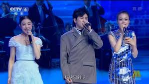 <b>无极4荣耀总代理金鸡奖将一年一办 成龙：愿全世</b>