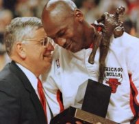 无极4平台网址他是姚明的伯乐，他把NBA带到中国