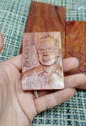 <b>无极4登录平台钟南山院士周边网上热销，商家坦</b>