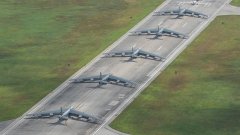 <b>无极4测速网址多少为何是美军B-1B战略轰炸机窜入</b>