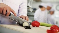 <b>北京：学校食堂员工无极4荣耀总代理须持核酸检</b>