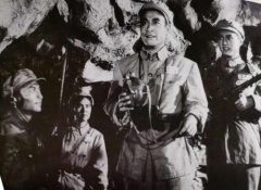 <b>新中国第一代无极4荣耀总代是谁电影美术师刘学</b>