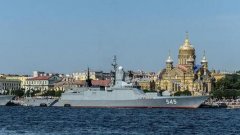 <b>俄媒：美国无极4测速军舰进入黑海水域 俄舰队对</b>