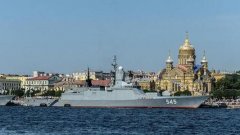 <b>俄媒：美国无极4测速军舰进入黑海水域 俄舰队对</b>