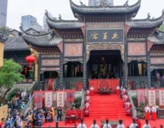 <b>传承移民文化 无极荣耀注册平台重庆湖广会馆举</b>