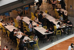 <b>新加坡堂食恢复无极荣耀注册平台 小贩中心和咖</b>