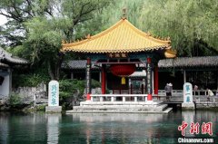 <b>甘霖未解趵突泉无极荣耀4总代“难题” 水位“橙</b>