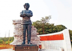 <b>“最美抗日女兵”成本华，无极4平台报导遗照中</b>