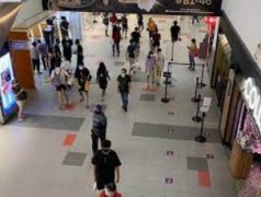 <b>新加坡：无极荣耀网址未接种疫苗者将不能进入</b>