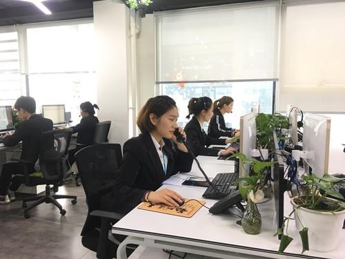 无极4代理赚钱吗