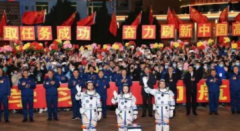<b>四月起，无极荣耀多少年了这些新规将影响华侨</b>