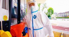 <b>加油站经理坚守岗位30天无极4荣耀总代是谁，担</b>