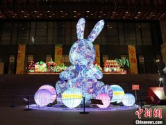 <b>无极荣耀4好不好张灯结彩年味浓 中国工艺美术馆</b>