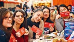 <b>纽约市公校学生注册无极4荣耀最大总代人数持续</b>