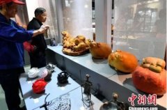 <b>无极4荣耀总代是谁国博推出闽台艺术展 四百余件</b>