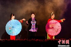 无极4登录平台“刘三姐”黄婉秋逝世 曾是“华人