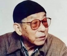 <b>张学良临终吐露无极4登录，当年被蒋扣押，背后</b>
