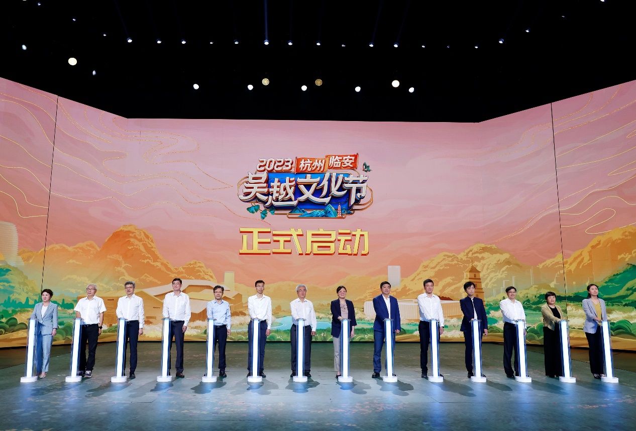 无极4代理赚钱吗